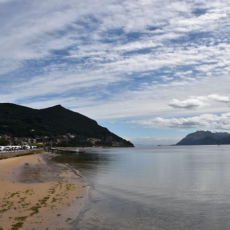 Apartamentos Tierra Y Arte Santoña Buitenkant foto