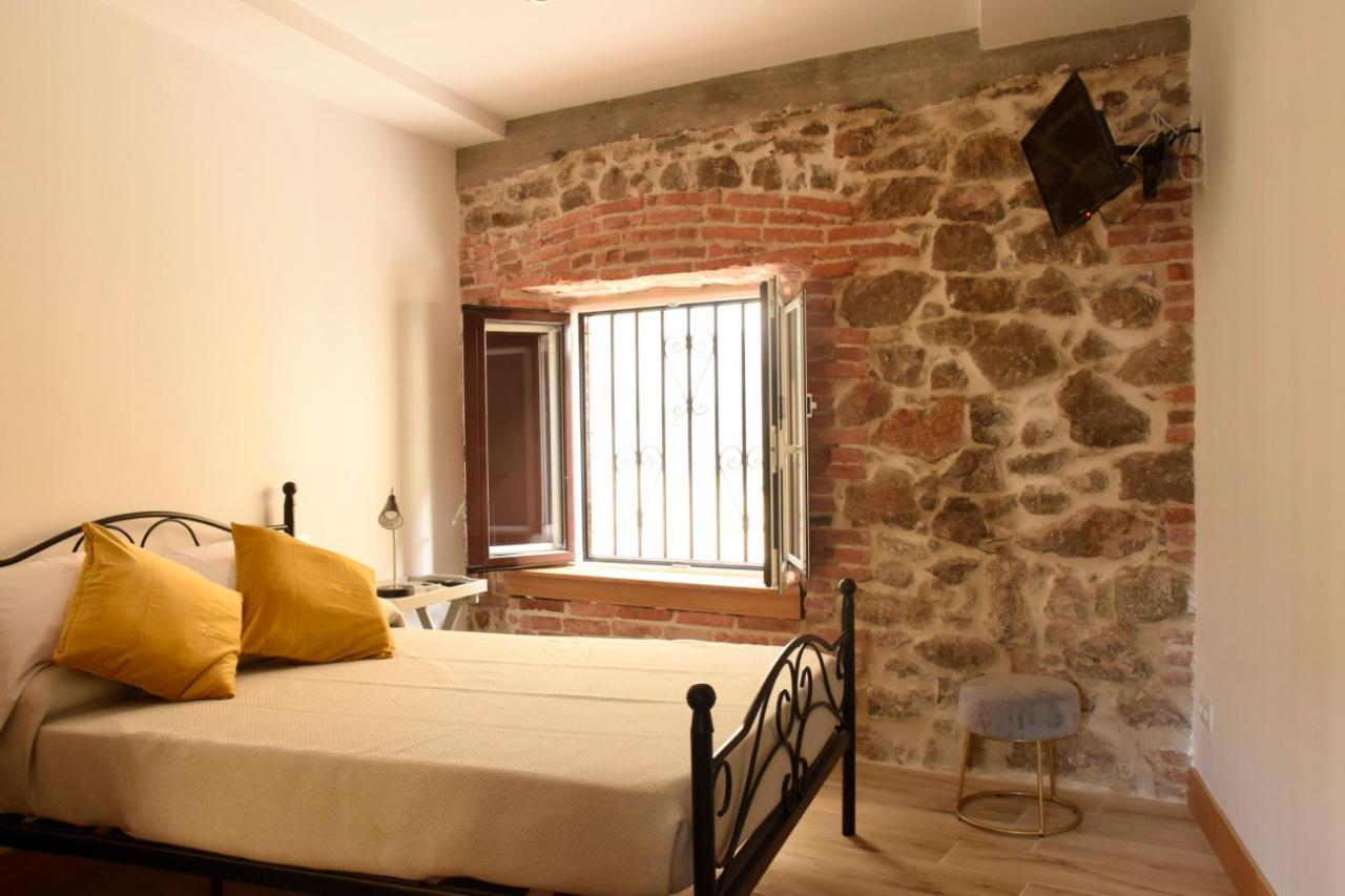 Apartamentos Tierra Y Arte Santoña Buitenkant foto